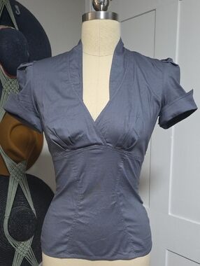 LAURA BYRNES Pinup Couture Sean Top in Blue Grey sz S